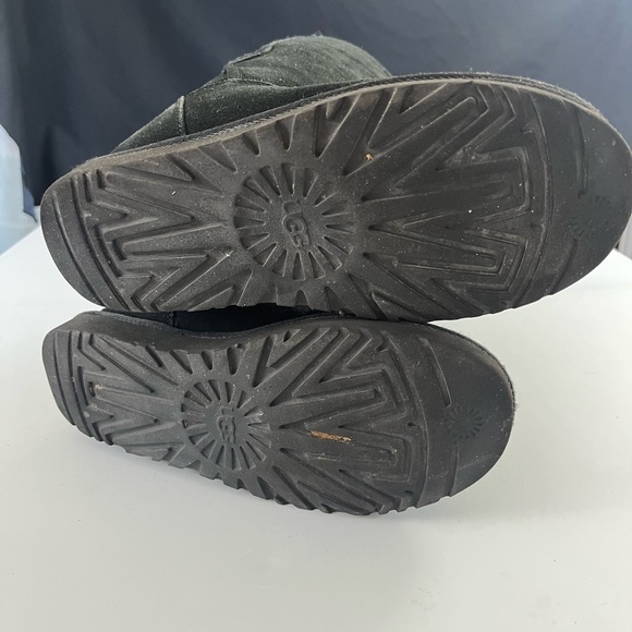 Ugg Bailey Bow II boots - Picture 6 of 9